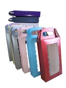 Cajas en cartón y cartulina