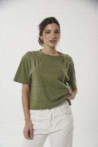 Remera RETA