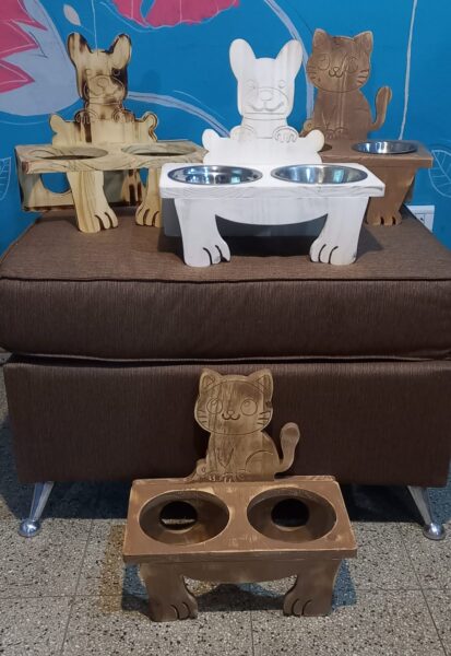 Comederos para gatos y perros con 2 platos