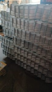 Metegoles en fundición de aluminio