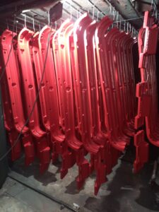 Metegoles en fundición de aluminio