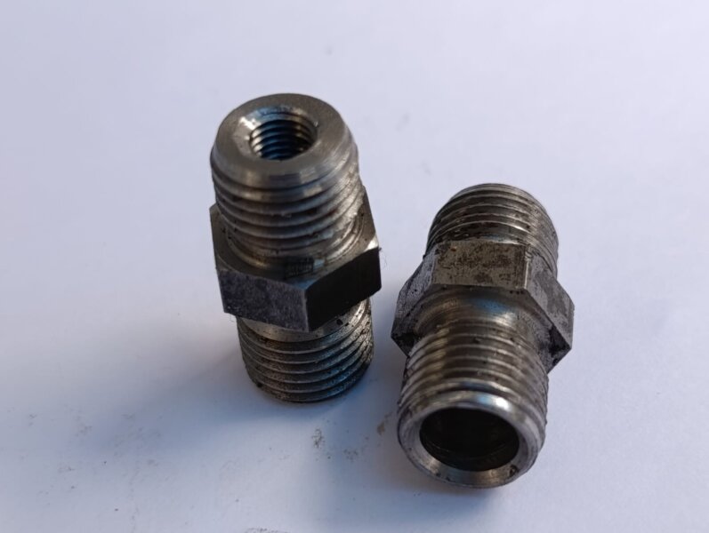 TETONES DOBLE ROSCA 1/4 BSP PARA TUBO 1/4 dejo mi numero de cel 3412177503