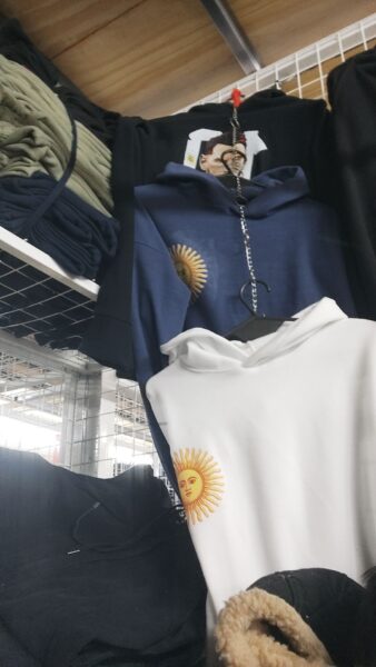 Ropa unisex de grandes y chicos