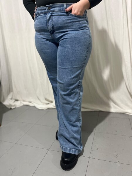 TALLES ESPECIALES JEANS DAMA