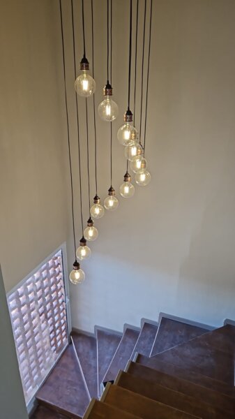 Lampara industrial 12 luces ideal escalera con doble altura