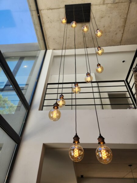 Lampara industrial 12 luces ideal escalera con doble altura