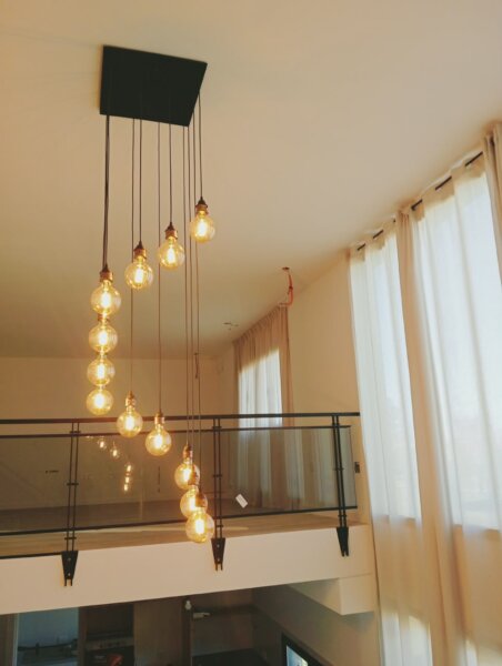 Lampara industrial 12 luces ideal escalera con doble altura
