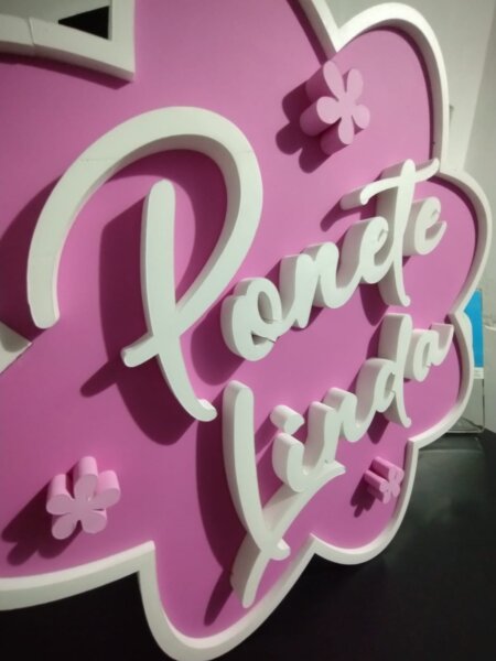 Corte de placa de polyfan