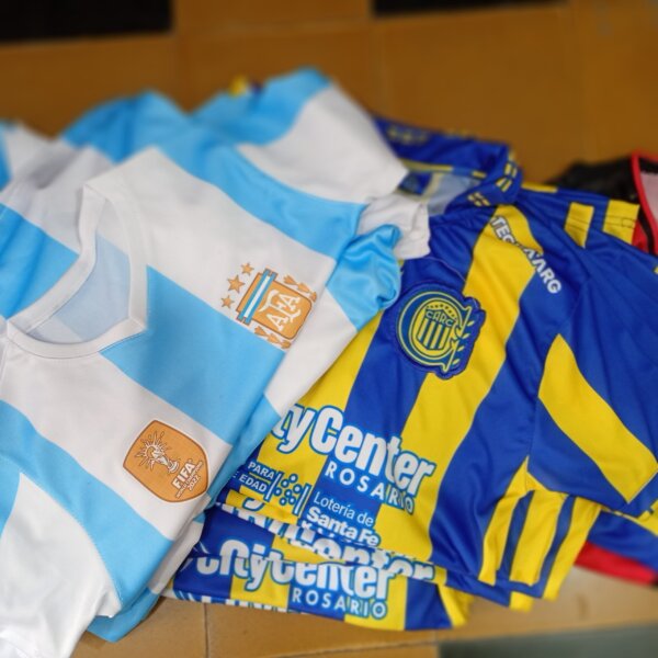 camisetas de futbol al por mayor